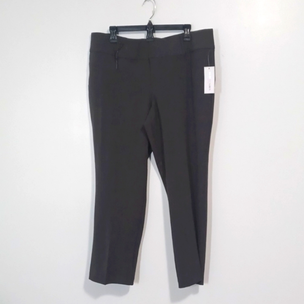 NWT 18P gray pants.  Business casual slacks.  Plus Size Petite 18P. Office Work